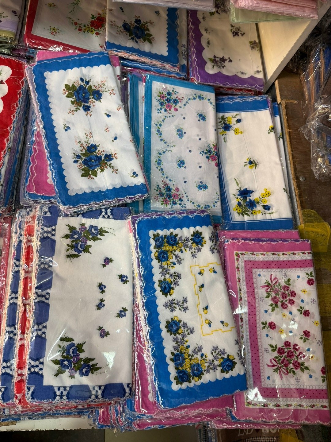 носовые платки женские набор,набор хлопковых носовых платков,носовой платок женский,носовые платки женские из хлопка,носовые платки набор