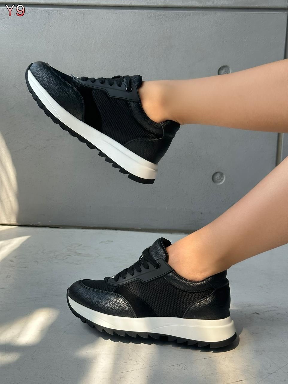 кроссовки женскиe,кроссовки летние женские,кроссовки для женщин,,бежевые кроссовки