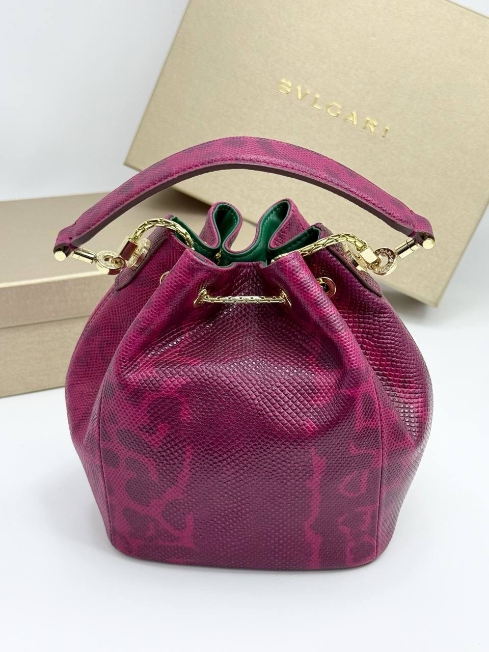 сумка,женская сумка,сумочка,сумка женская bvlgari,модная сумка