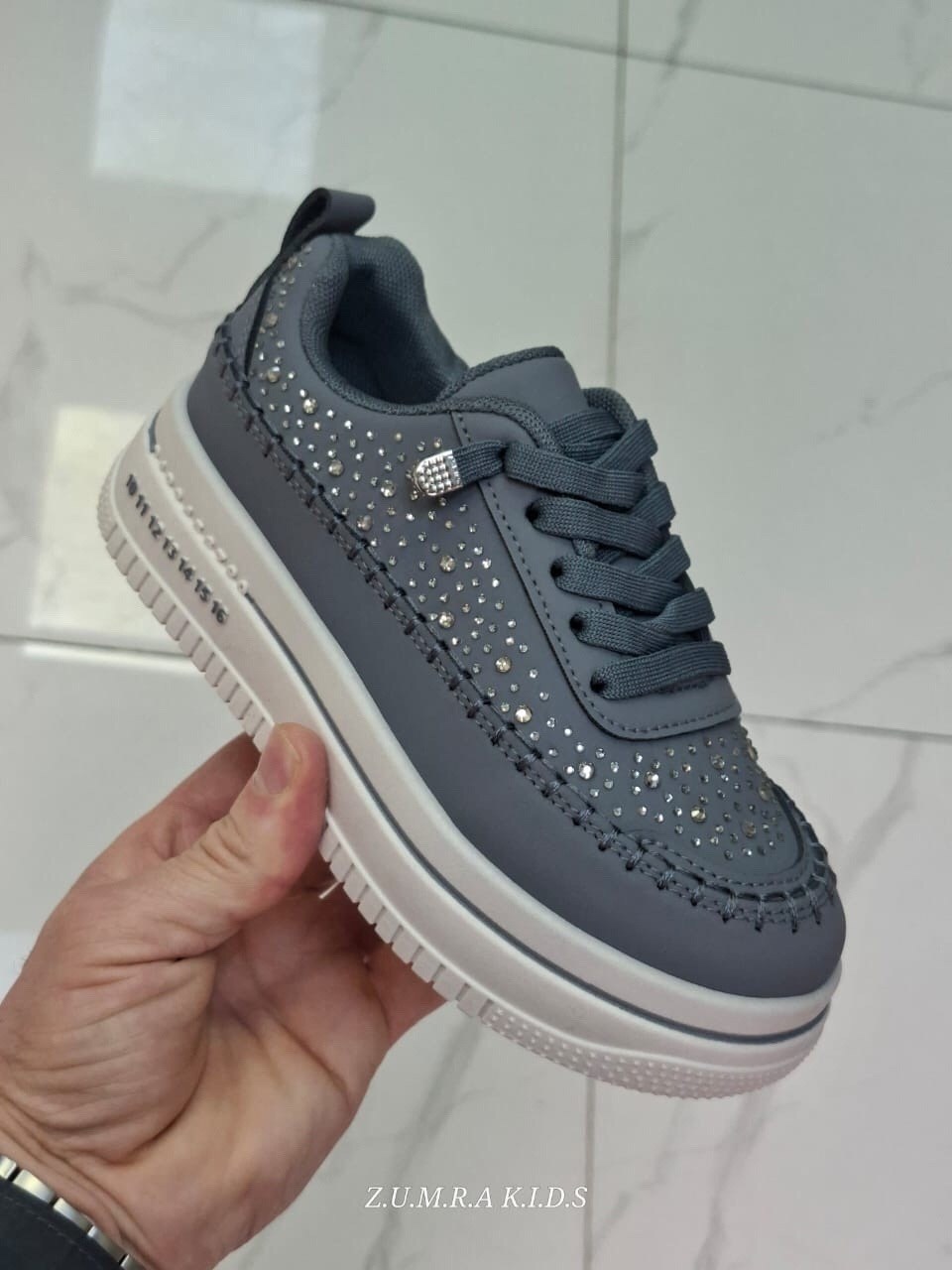 кроссовки женскиe,,кеды женски,кеды женские черные,черные кроссовки