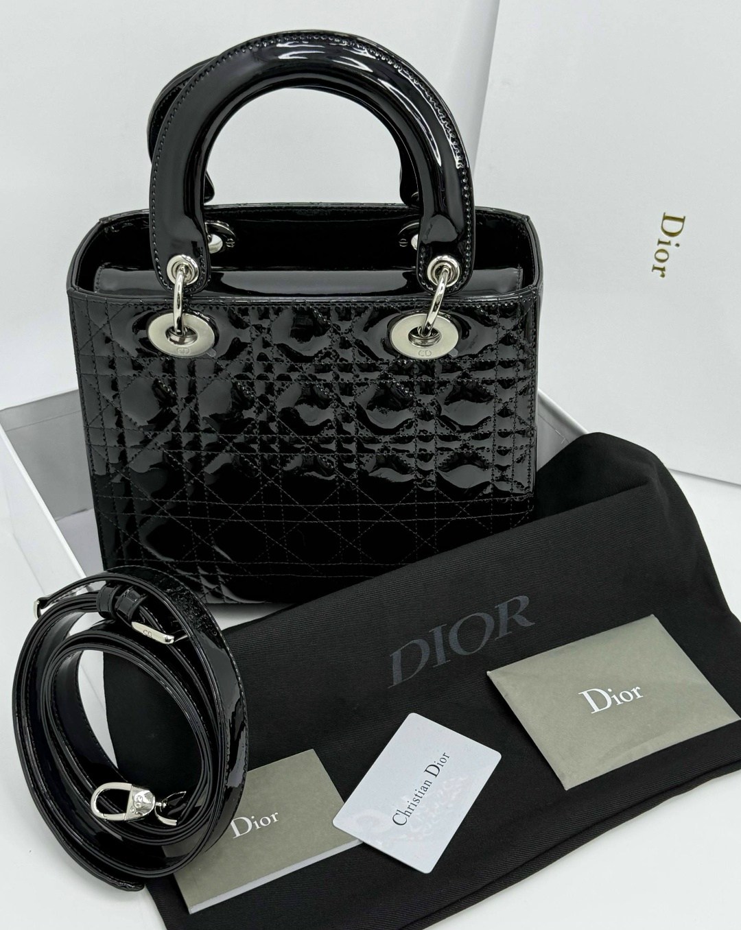 сумка christian dior lady dior,сумка dior,christian dior сумка,сумка женская christian dior,christian dior black patent mini lady dior bag