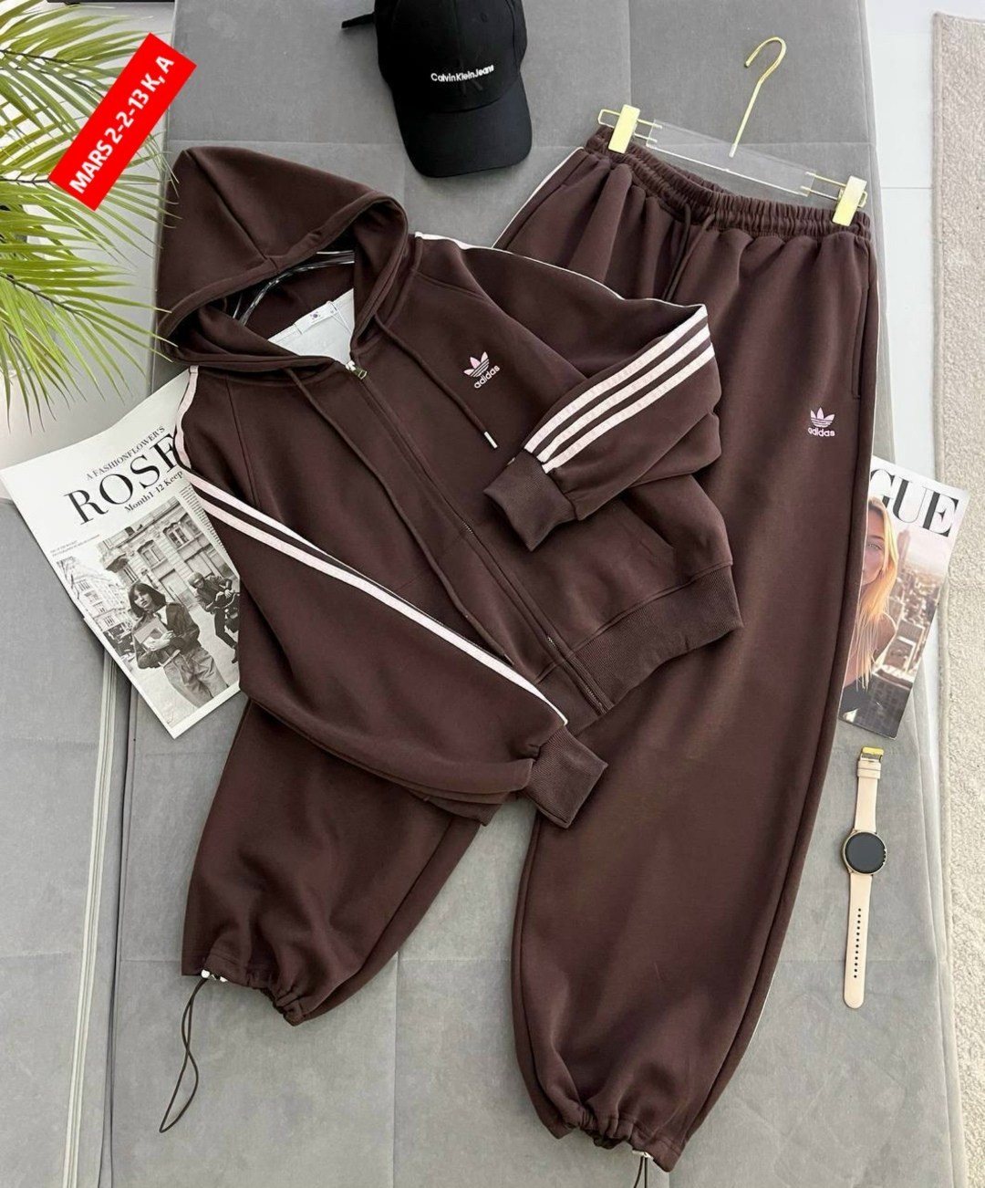 спортивный костюм адидас красный женский,красный костюм адидас ориджинал,спортивный костюм adidas,красный женский спортивный костюм adidas,спортивка адидас красная мужская