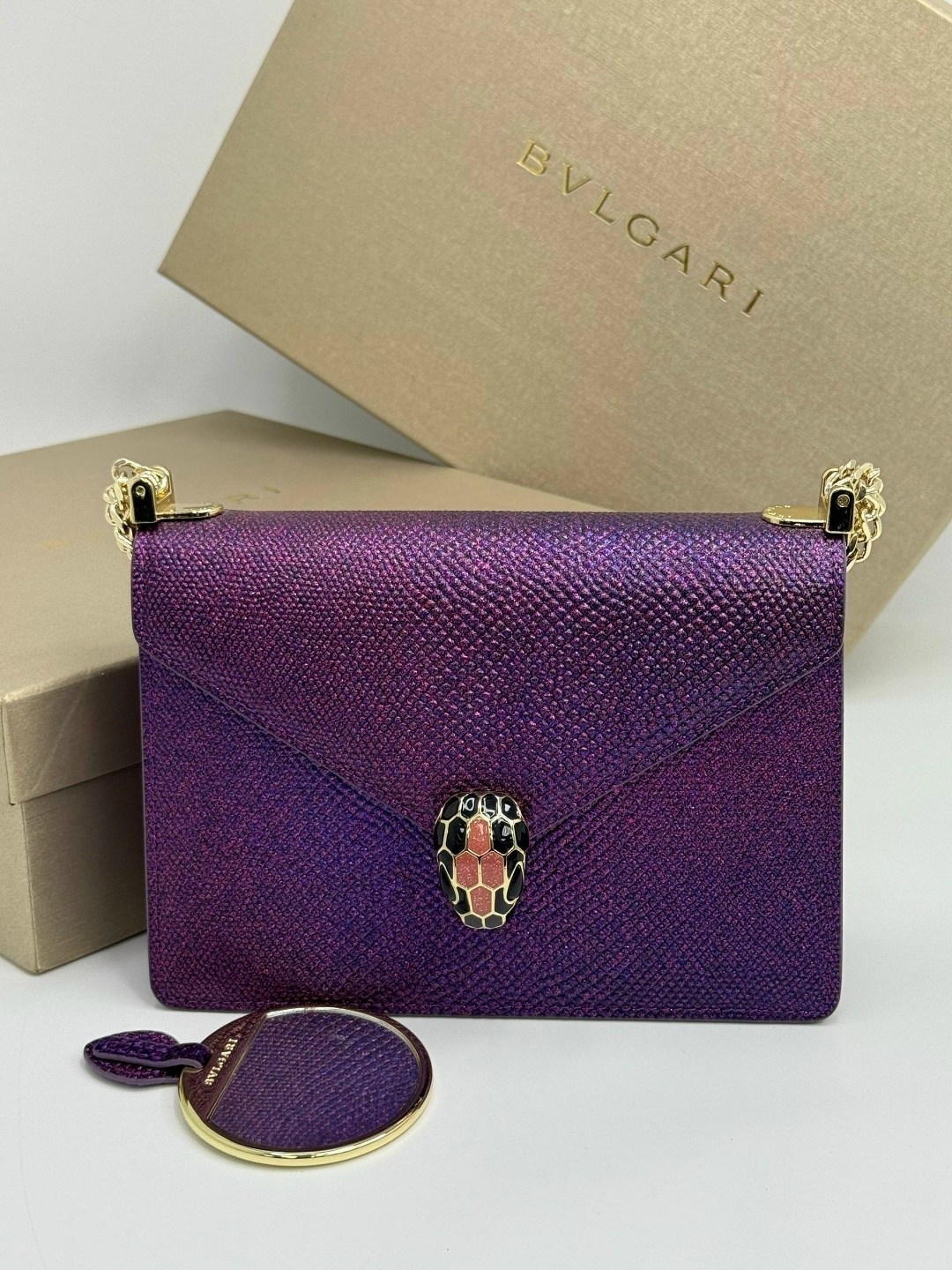 сумка bvlgari,сумка булгари,bvlgari сумка на плечо,сумка женская bvlgari,сумка bvlgari с тиснением под змею