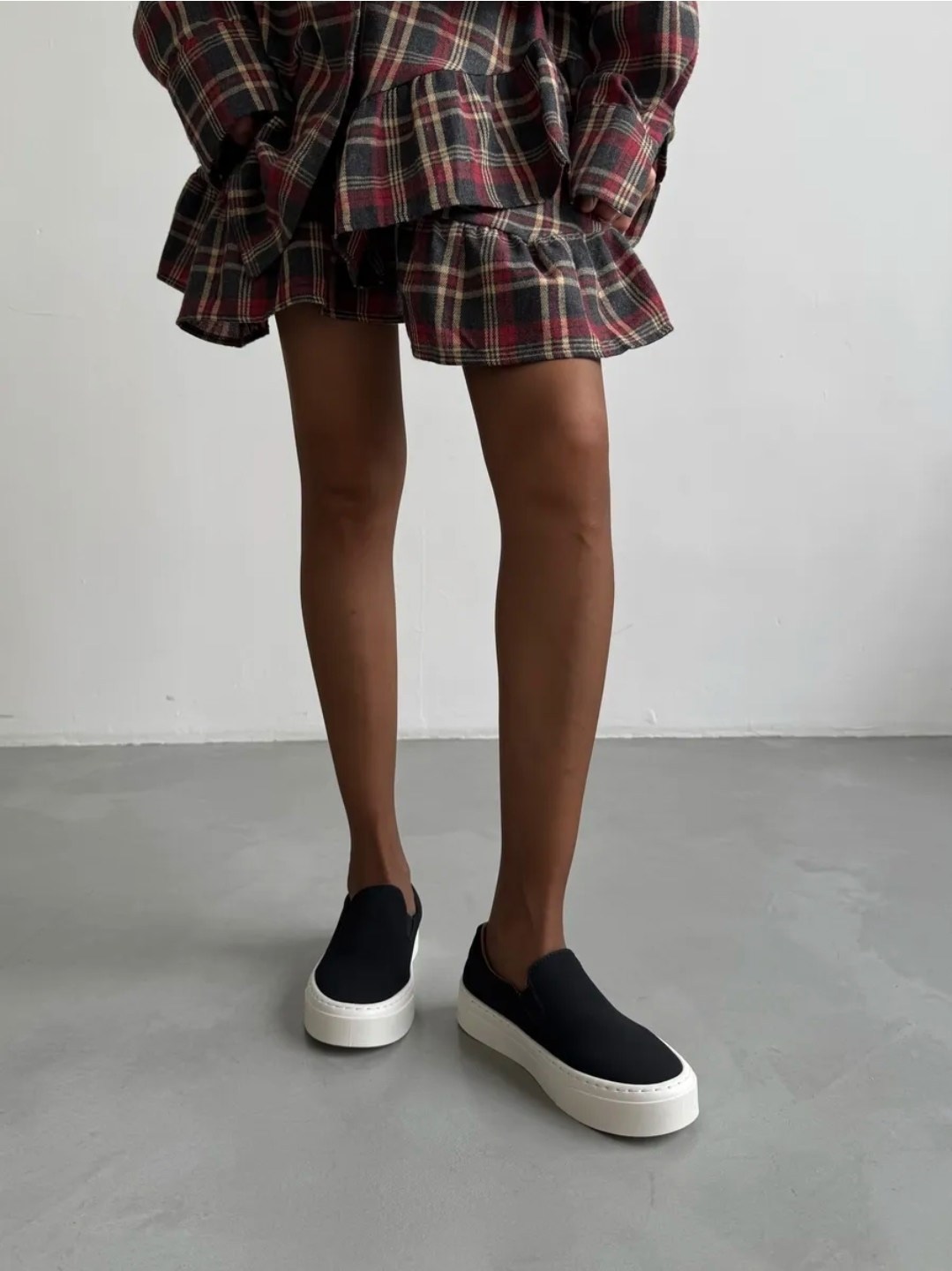 ,слипоны женские,черные слипоны,вагабонд слипоны,черные парусиновые слипоны na-kd nakd