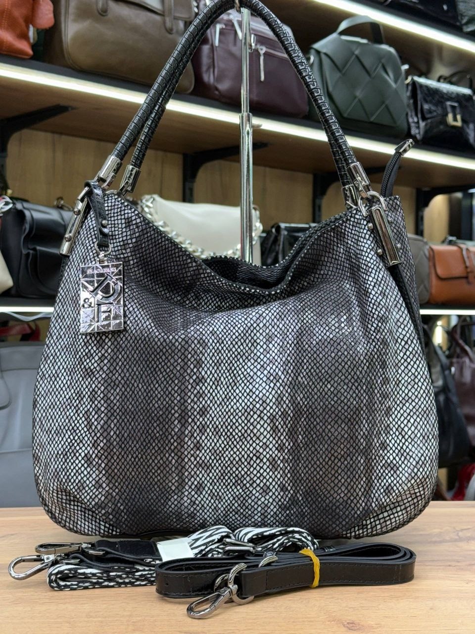 сумка,женская сумка,женская сумка из натуральной кожи,сумка женская из натуральной кожи питона,сумка эко-кожа