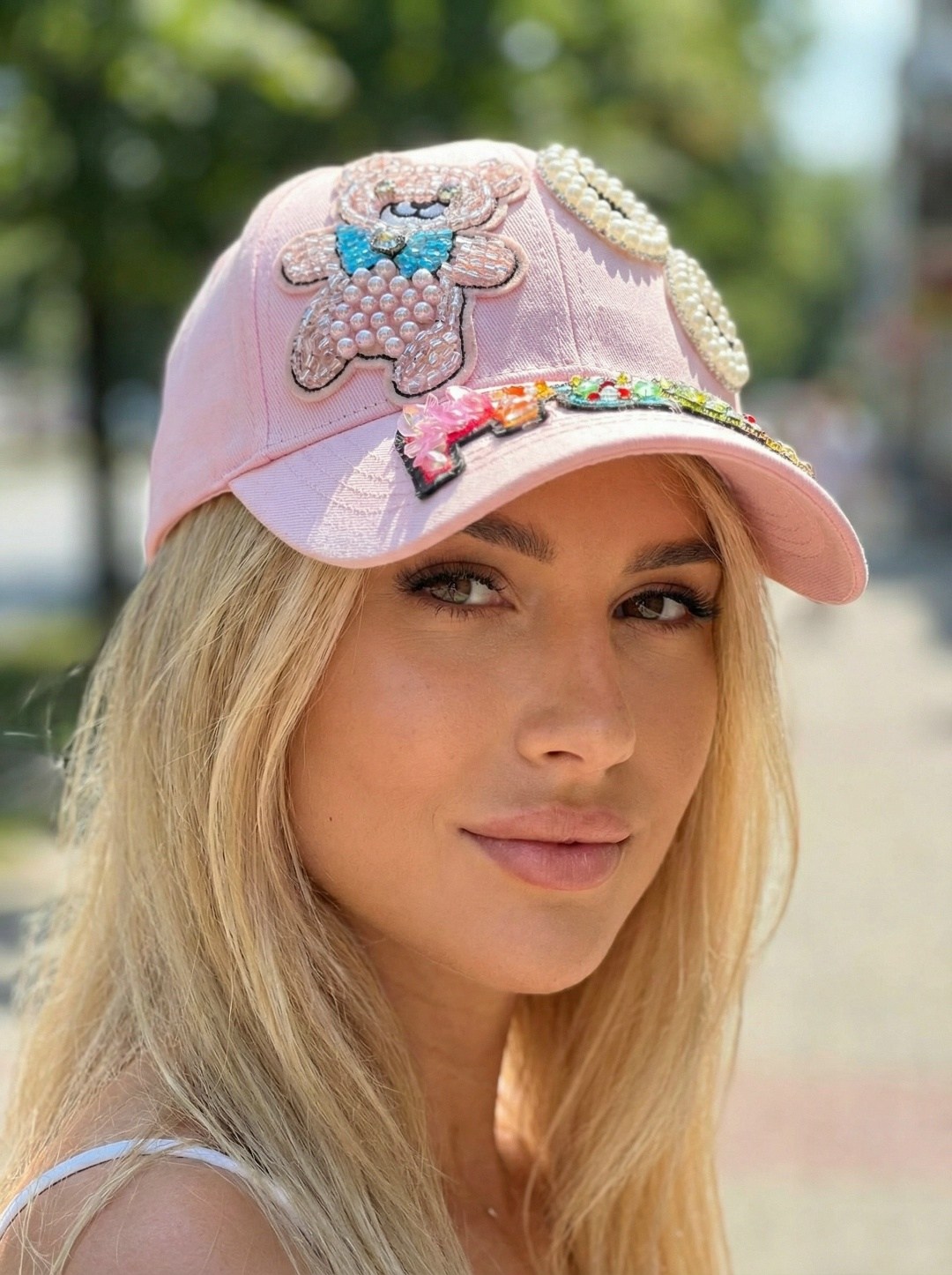 женская бейсболка,джинсовая бейсболка,бейсболка со стразами,кепка со стразами,бейсболка джинсовая женская