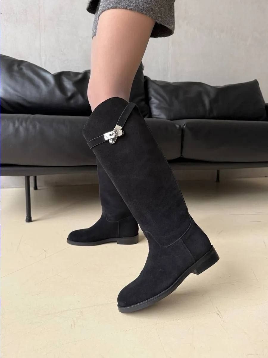 женские сапоги,сапоги модные,сапоги зимние женские,элегантные сапоги,