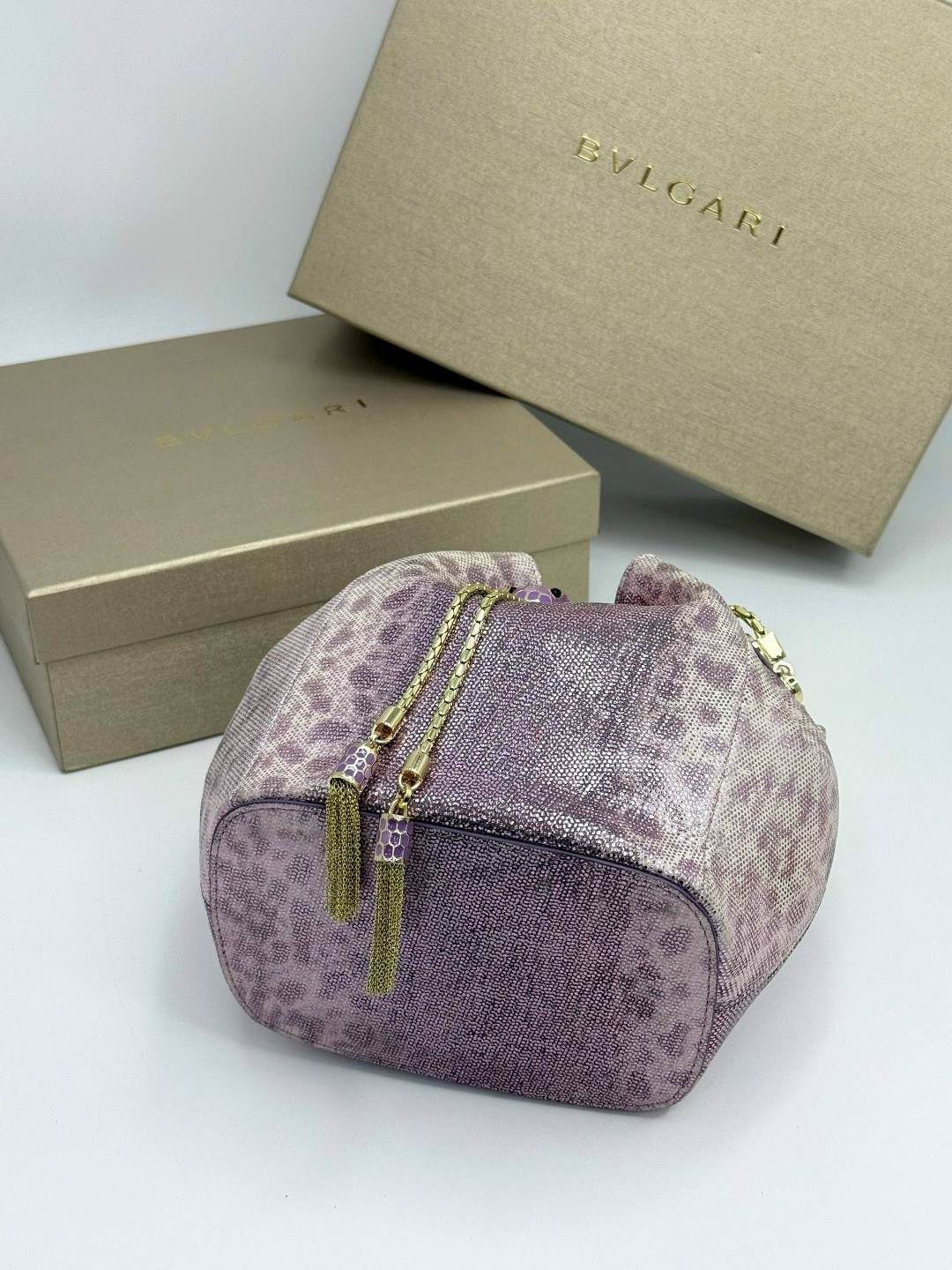 bvlgari сумка на плечо,сумка,сумка bvlgari,сумка женская bvlgari,сумочка