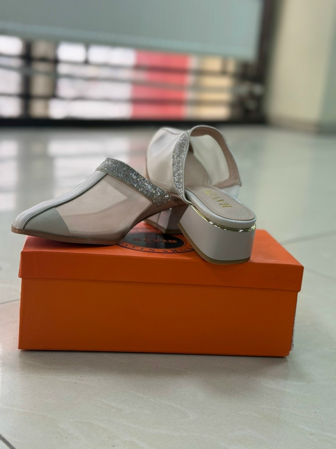 ,мюли hermes,мюли женские,женские босоножки,босоножки гермес на каблуке