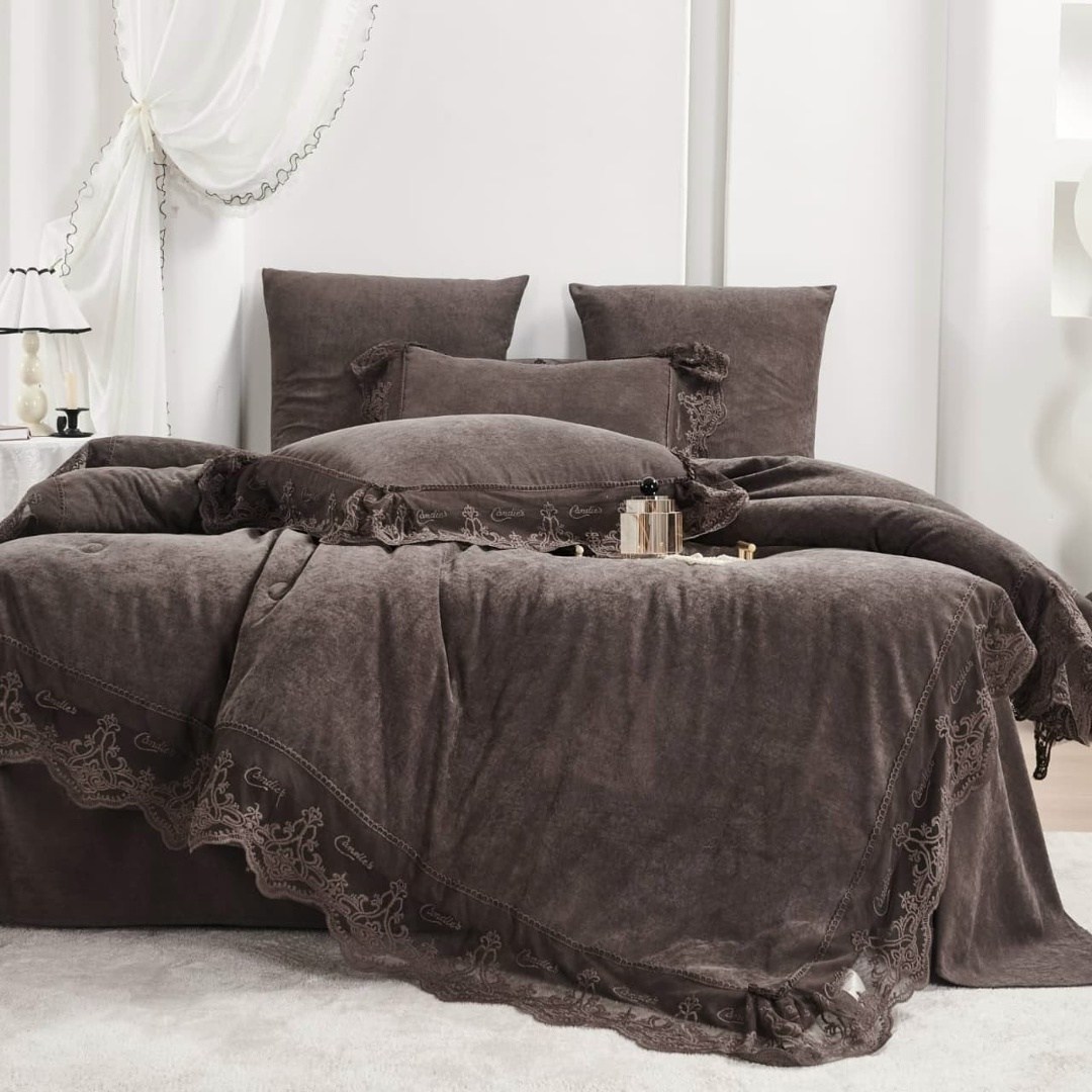 комплект постельного белья,роскошный комплект постельного белья,постельного белья,покрывала,плюшевое постельное белье