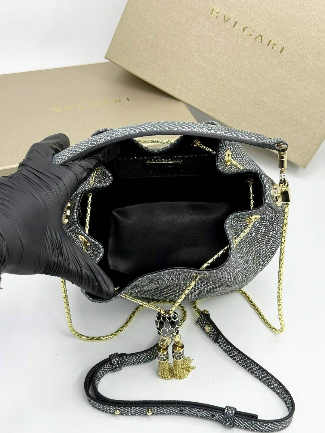 сумка,сумка женская bvlgari,серпенти булгари сумки,модная сумка,сумка мешок