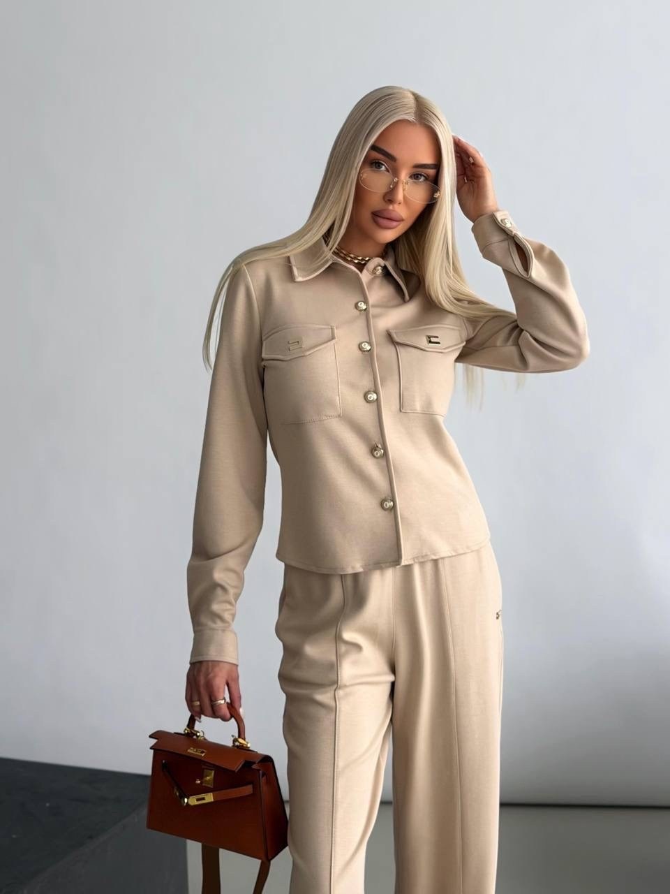 костюм женский брючный,костюм брючный,костюм женский брючный жатка,костюм тройка бежевый женский,бежевый костюм