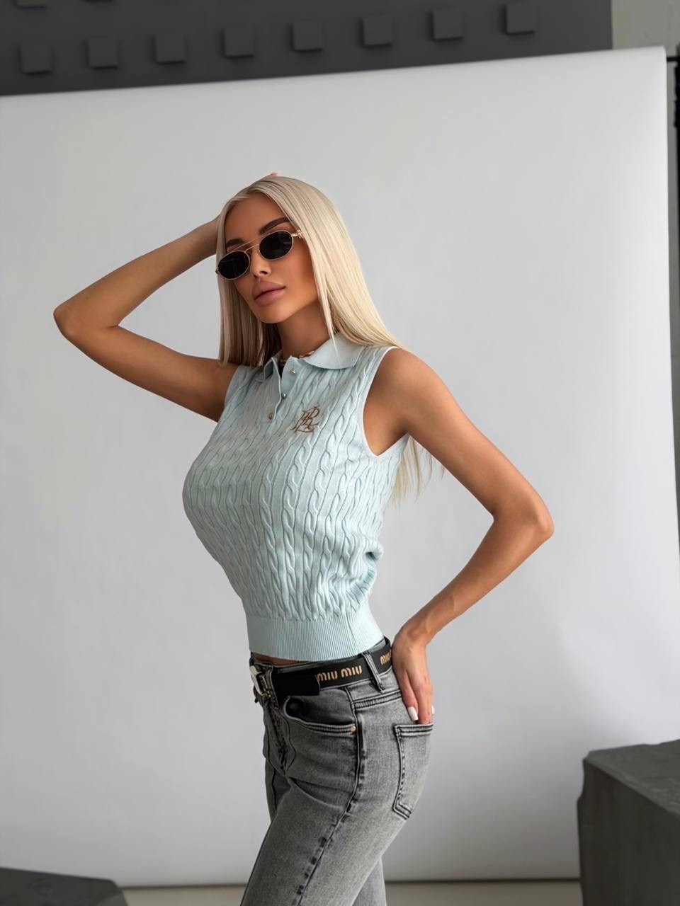 женская кофта,кофт стильные,стильная майка,белая стильная майка miu miu,стильное