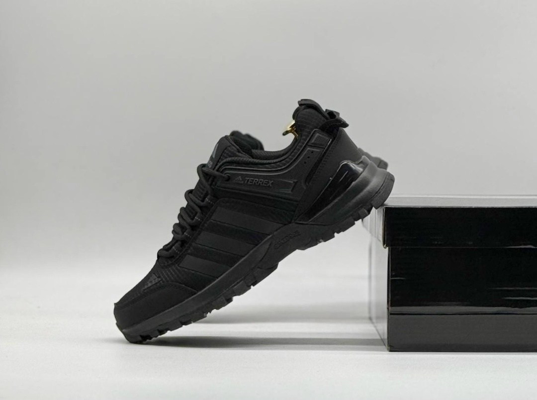 кроссовки adidas мужские,кроссовки adidas,кроссовки демисезонные adidas,кроссовки адидас кожаные,мужские кроссовки adidas terrex