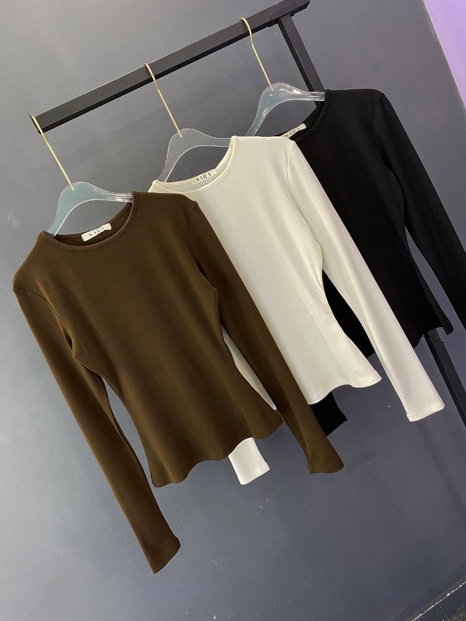 кофта женская,белый лонгслив женский,лонгслив женские,женская футболка с длинным рукавом,лонгслив прозрачная