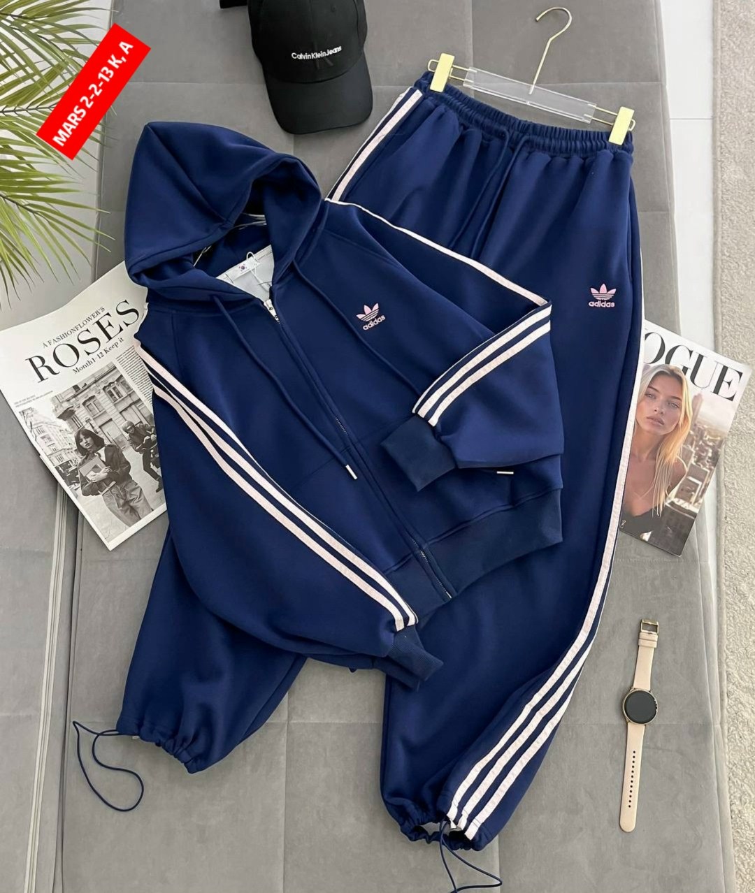 спортивный костюм адидас красный женский,красный костюм адидас ориджинал,спортивный костюм adidas,красный женский спортивный костюм adidas,спортивка адидас красная мужская