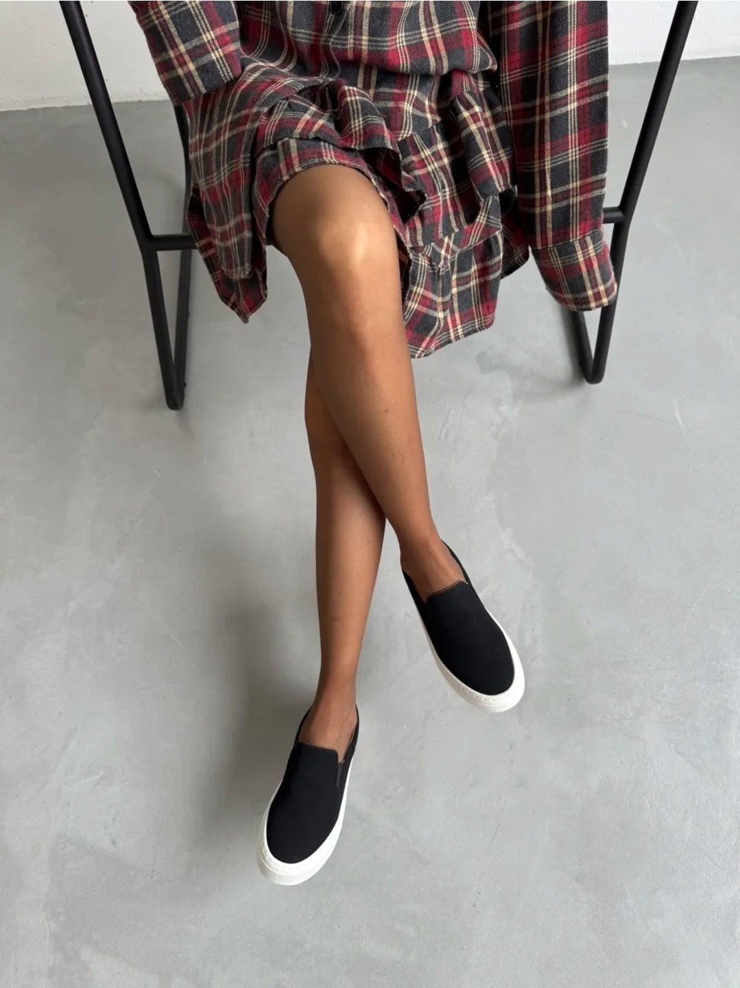 ,слипоны женские,черные слипоны,вагабонд слипоны,черные парусиновые слипоны na-kd nakd