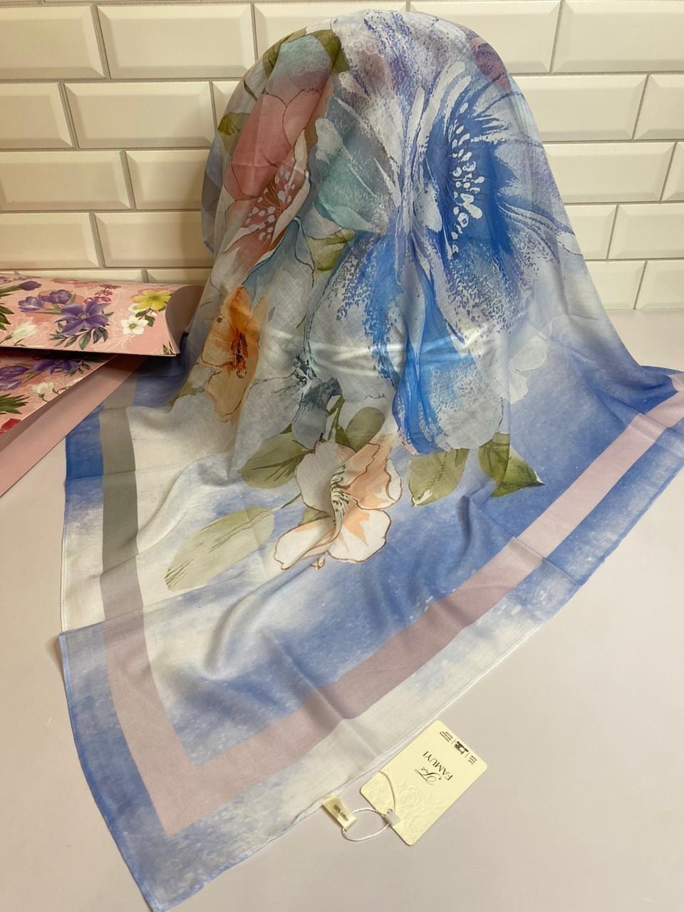 платок женский,палантин женский,платки шарф,красивый платок,платок женский с цветочным мотивом 110*110 см арт. 1090091