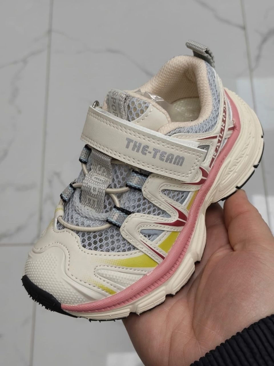 кроссовки,повседневные кроссовки,кроссовки мальчику,детские кроссовки,кроссовки удобные