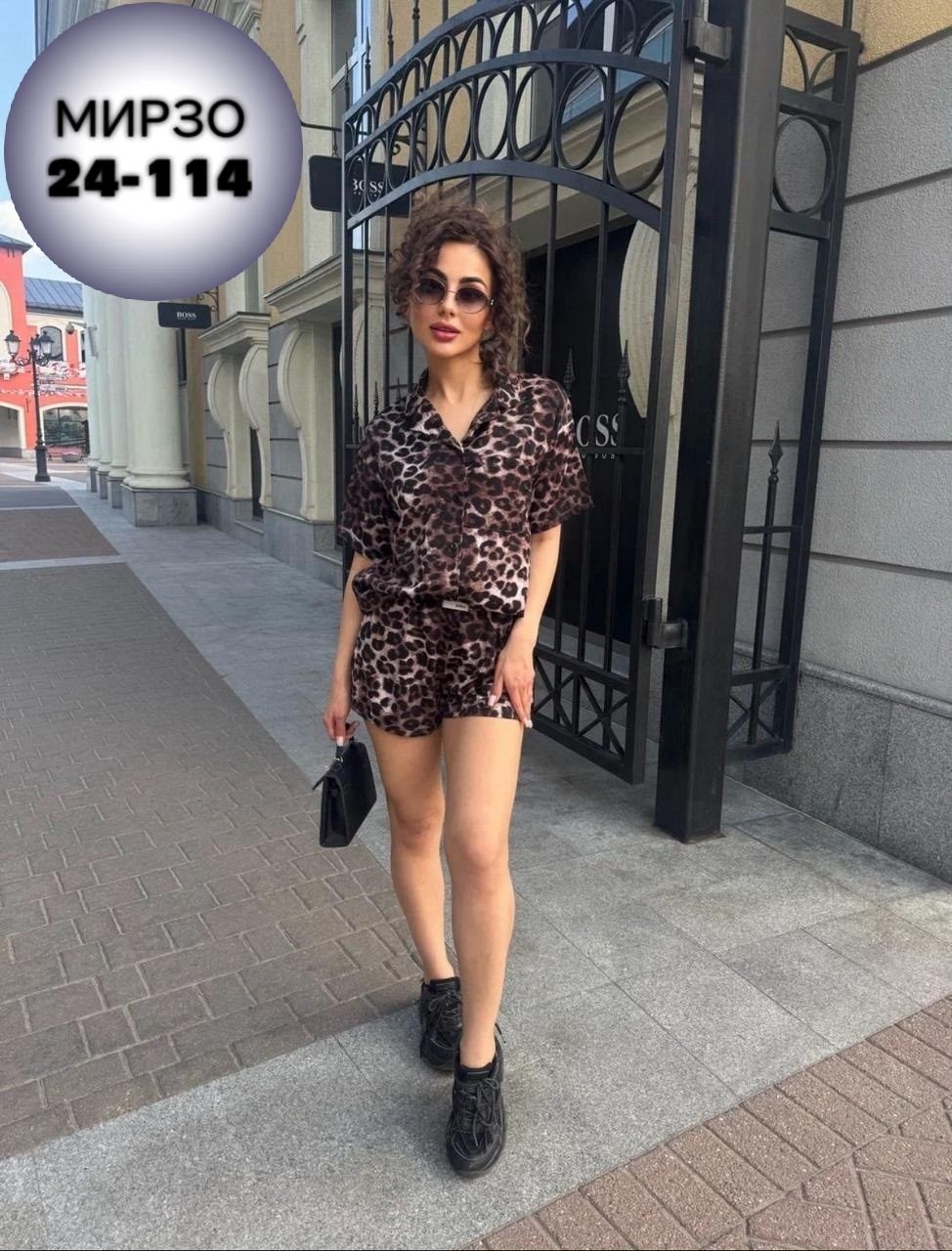 костюм женский леопард,леопардовые костюмы,костюм женский,женский костюм леопардовый,женский костюм с шортами