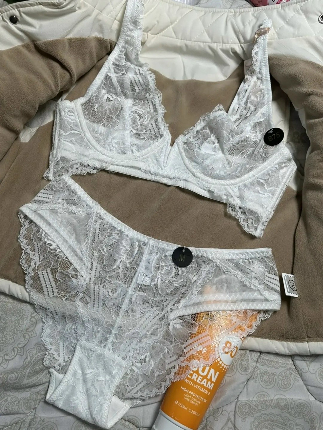белый кружевной лифчик,нижнее белье женское комплект кружевное,бюстгальтер без поролона кружевной,бюстгальтер кружевное,нижнего белья