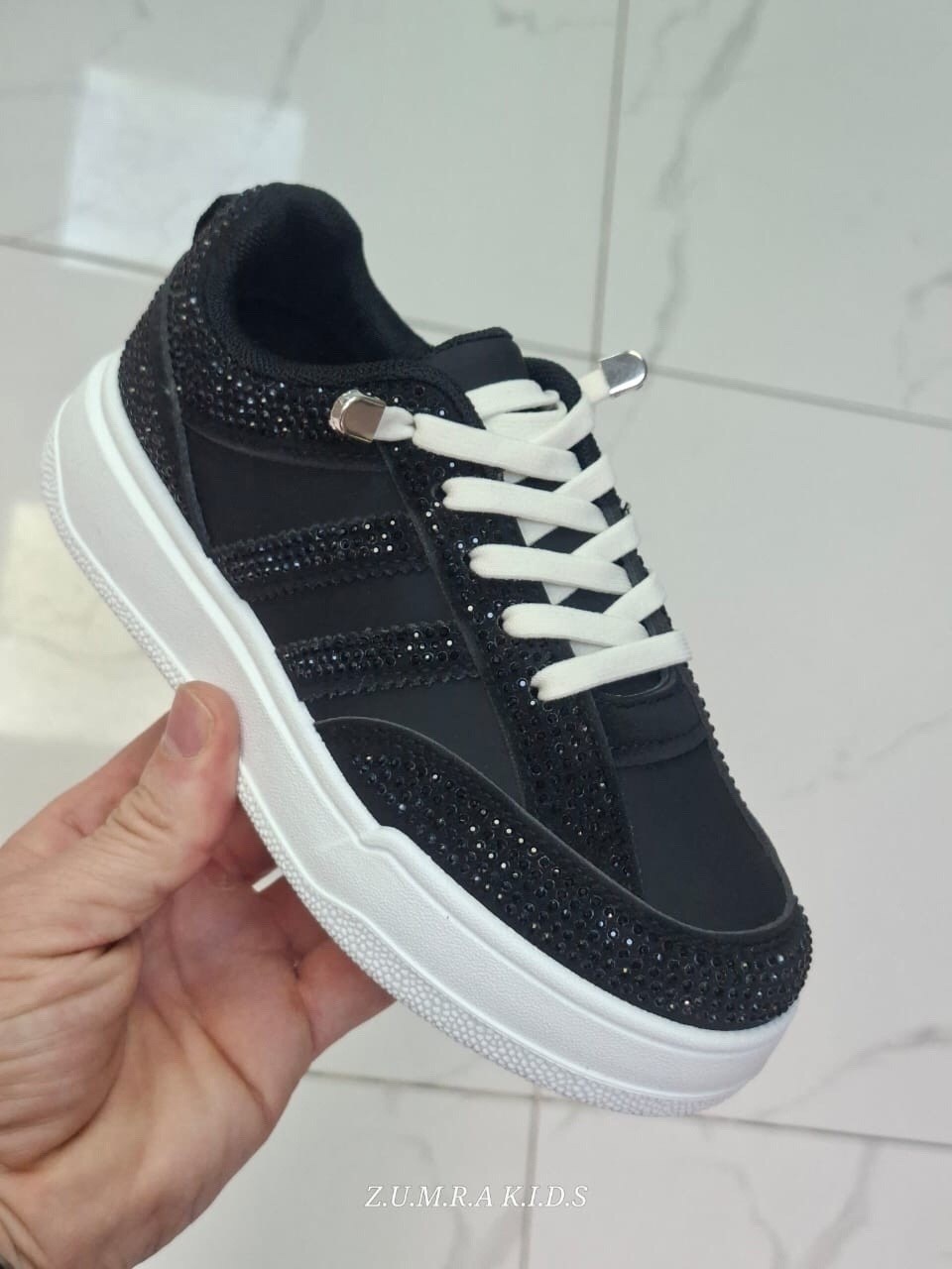 кроссовки женскиe,,кеды женски,кеды женские черные,черные кроссовки