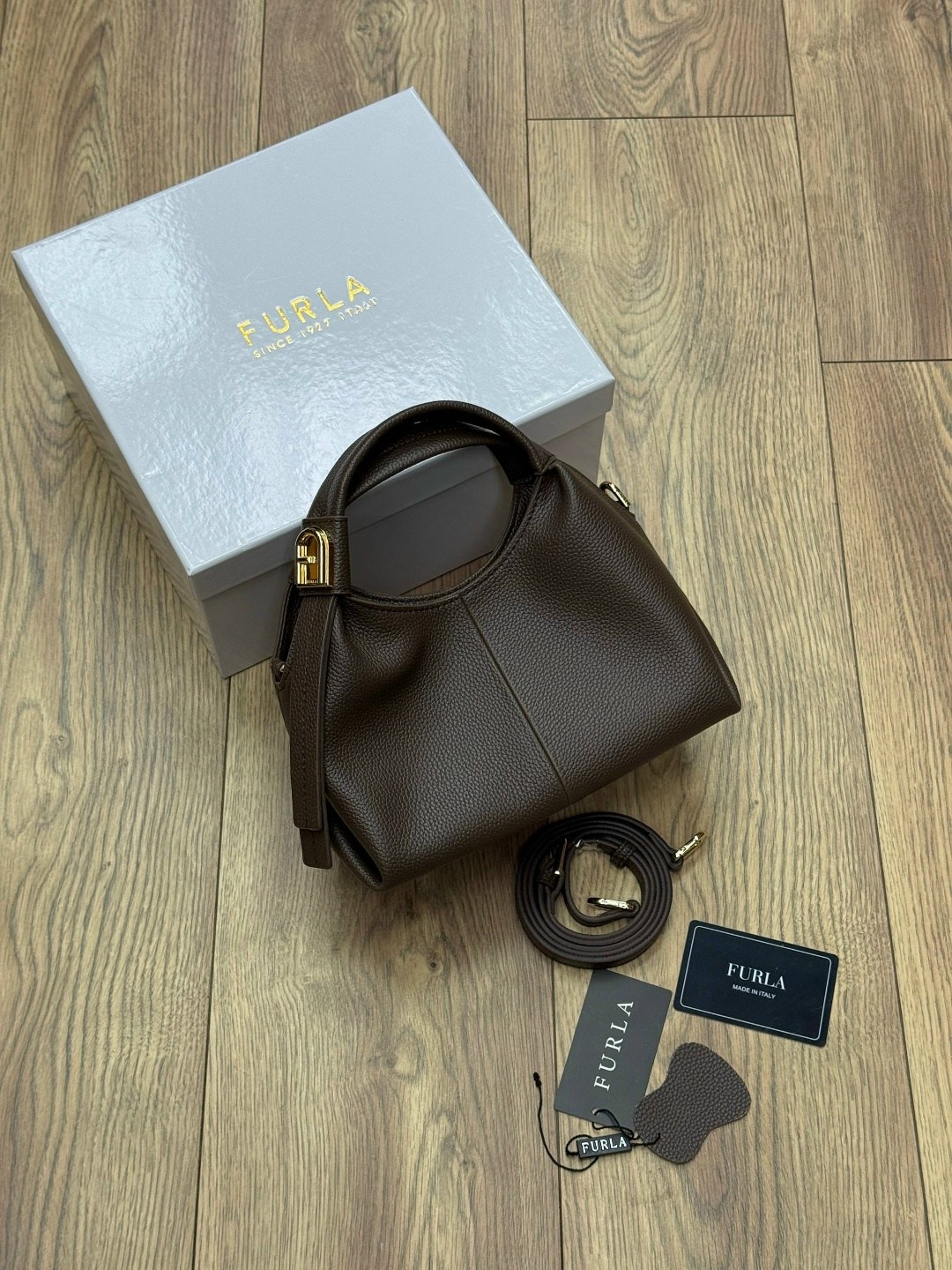 сумка,женская сумка,стильная сумочка,женская сумка furla натуральная кожа,модная сумка