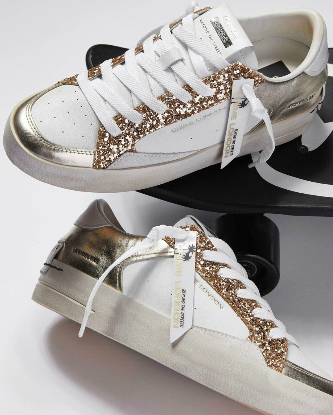 ,кожаные кеды crime london,кеды женские белые натуральная кожа на платформе с блестками crime london,кеды crime london,crime london baskets basses sk8 deluxe anialier-gold