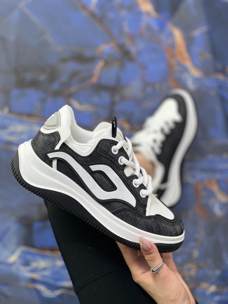 ,женские кроссовки,кроссовки брендовые,кроссовки для женщин,кроссовки модные