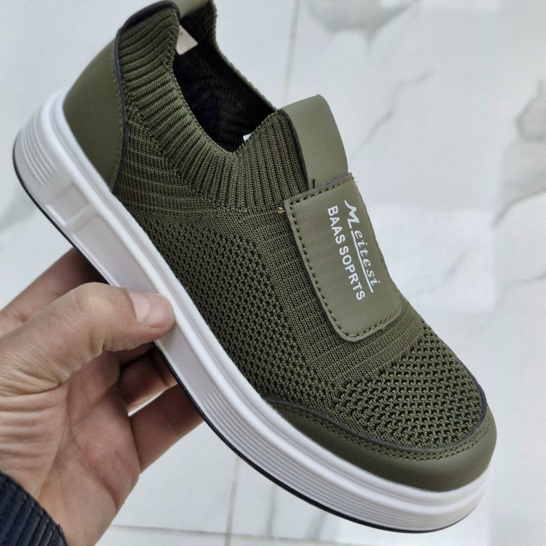 ,женская ,кроссовки бежевые,слипоны женские,обуви