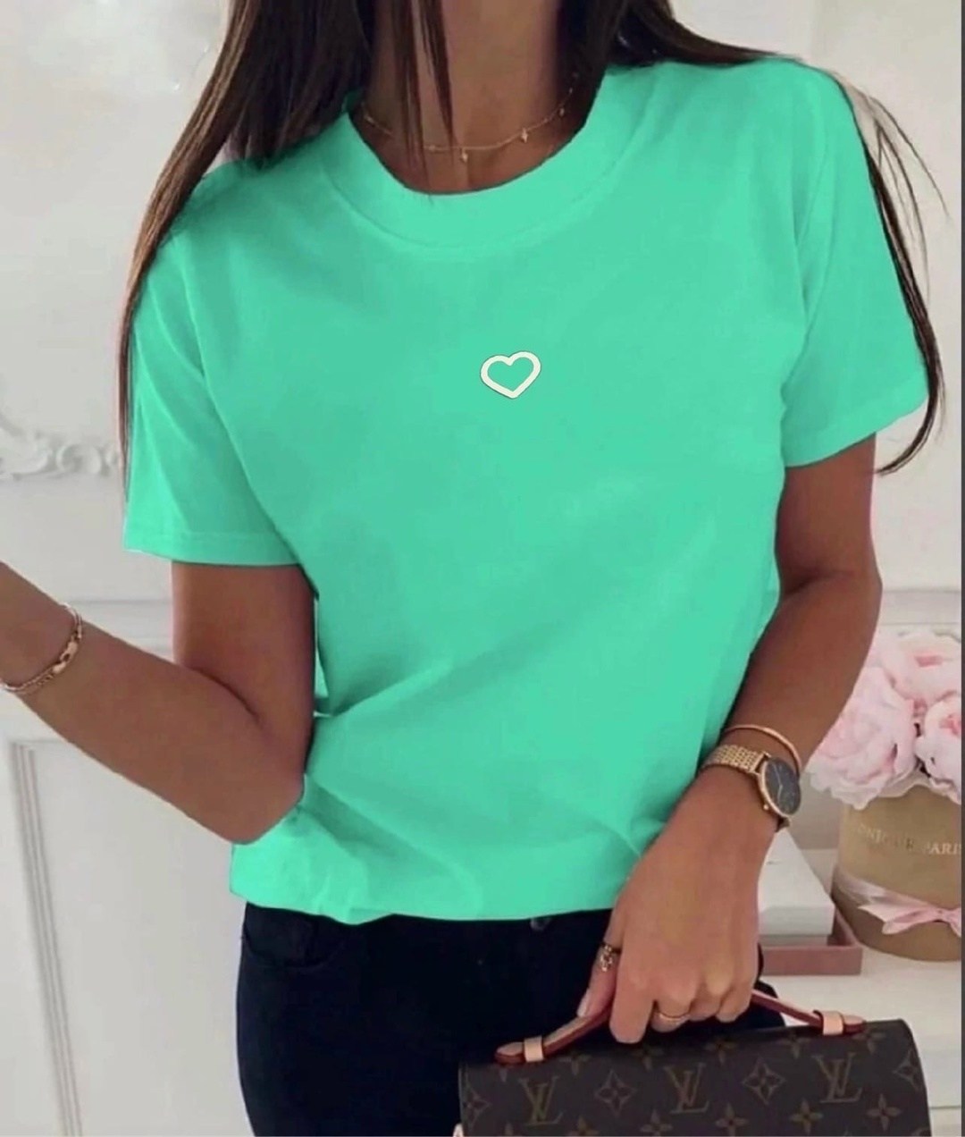 футболки женская,женские футболки с принтом,футболки для женщин,футболка женская базовая,модная женская футболка