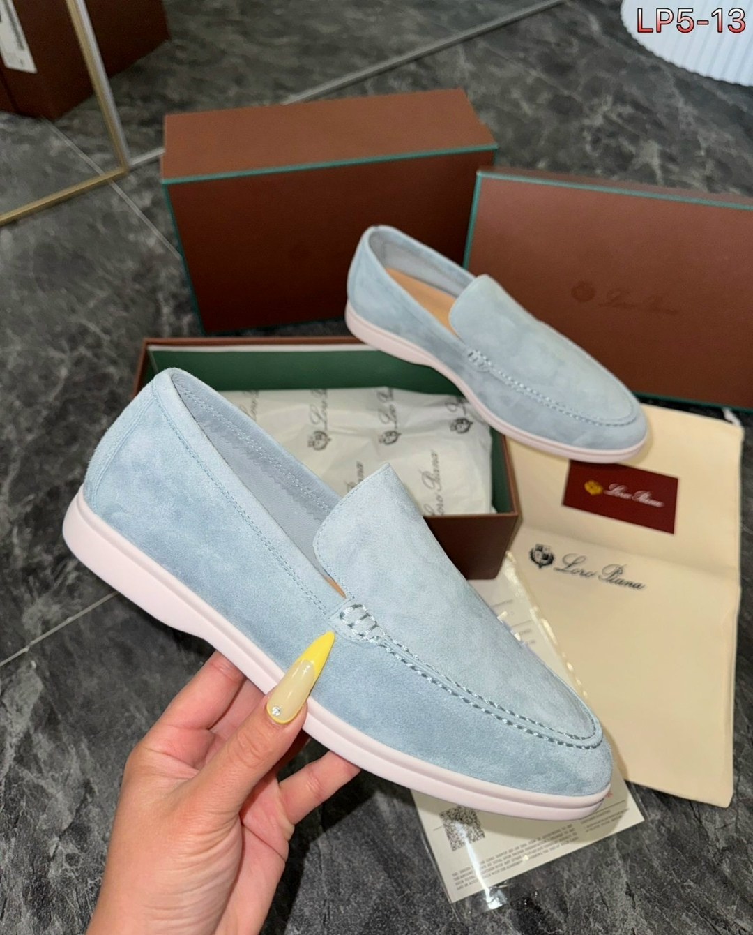 лоферы женские loro piana,лоферы loro piana,лоферы из натуральной замши loro piana premium shoes,лоферы loro piana светло-бежевый 40 ru (25.5cm),замшевые лоферы loro piana