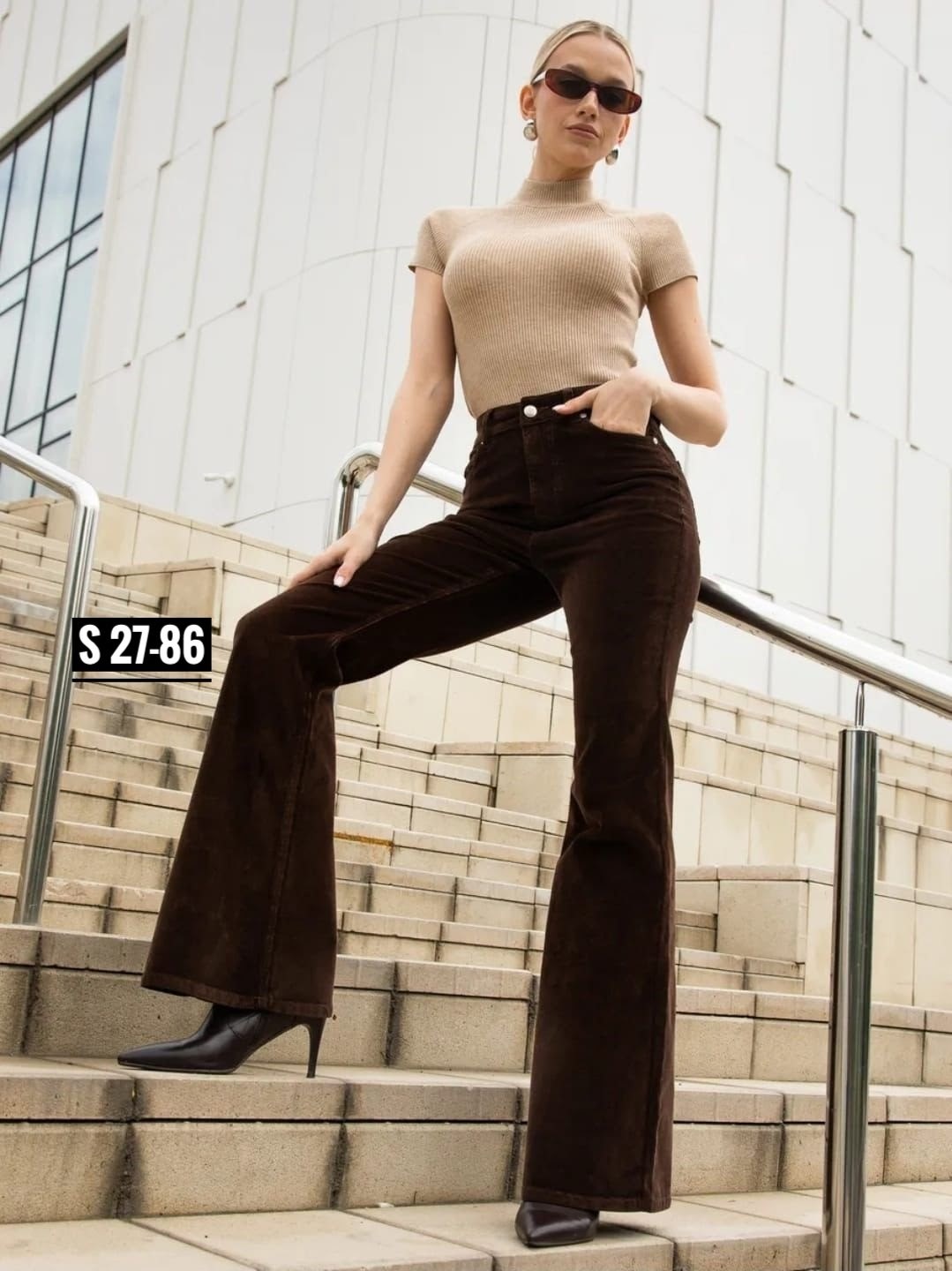 брюки клеш,расклешенные брюки,брюки женские,джемпер женский zarina