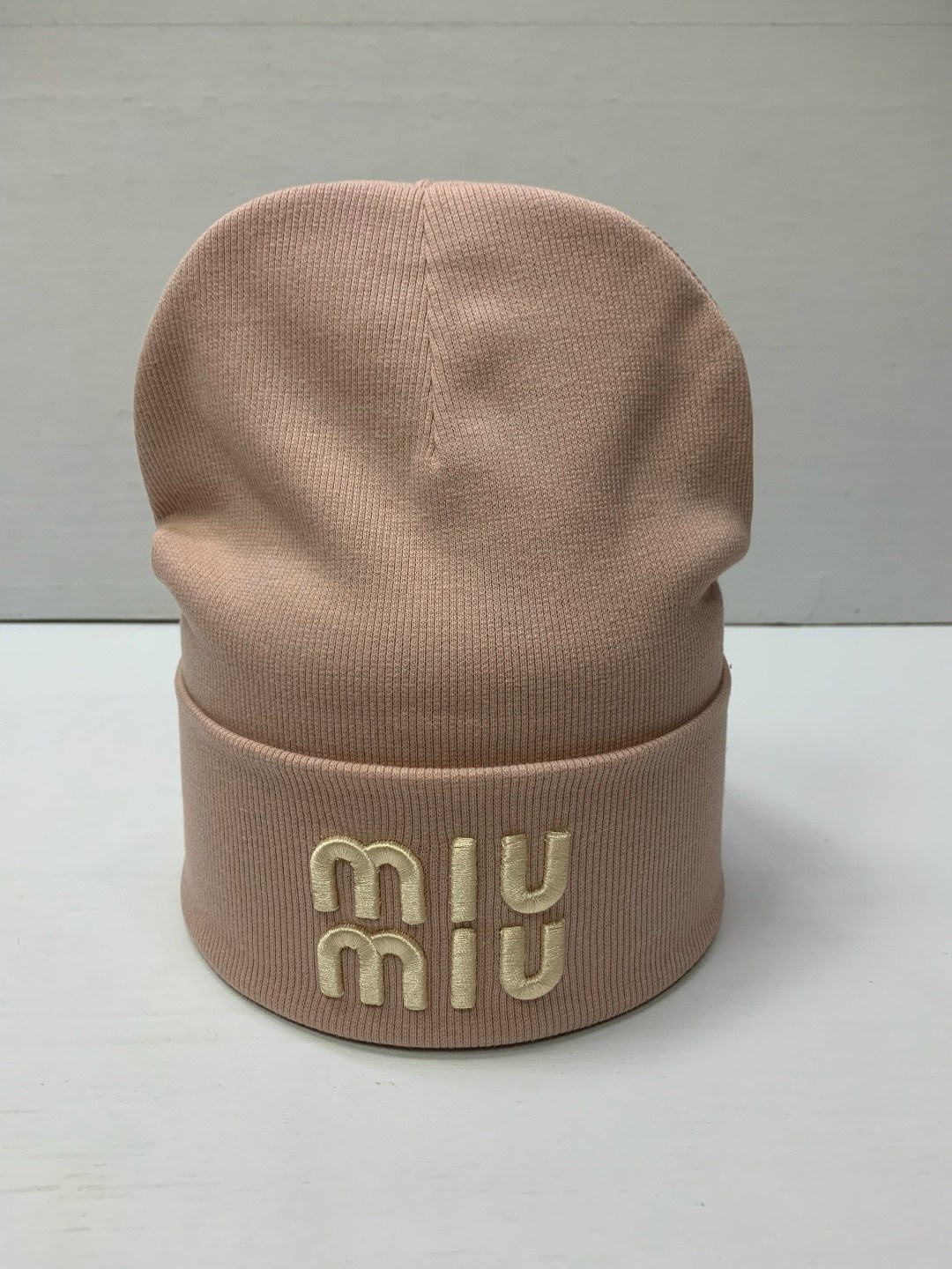 шапка miu miu,шапка,модная шапка,шапка шанель оригинал,вязаная шапка