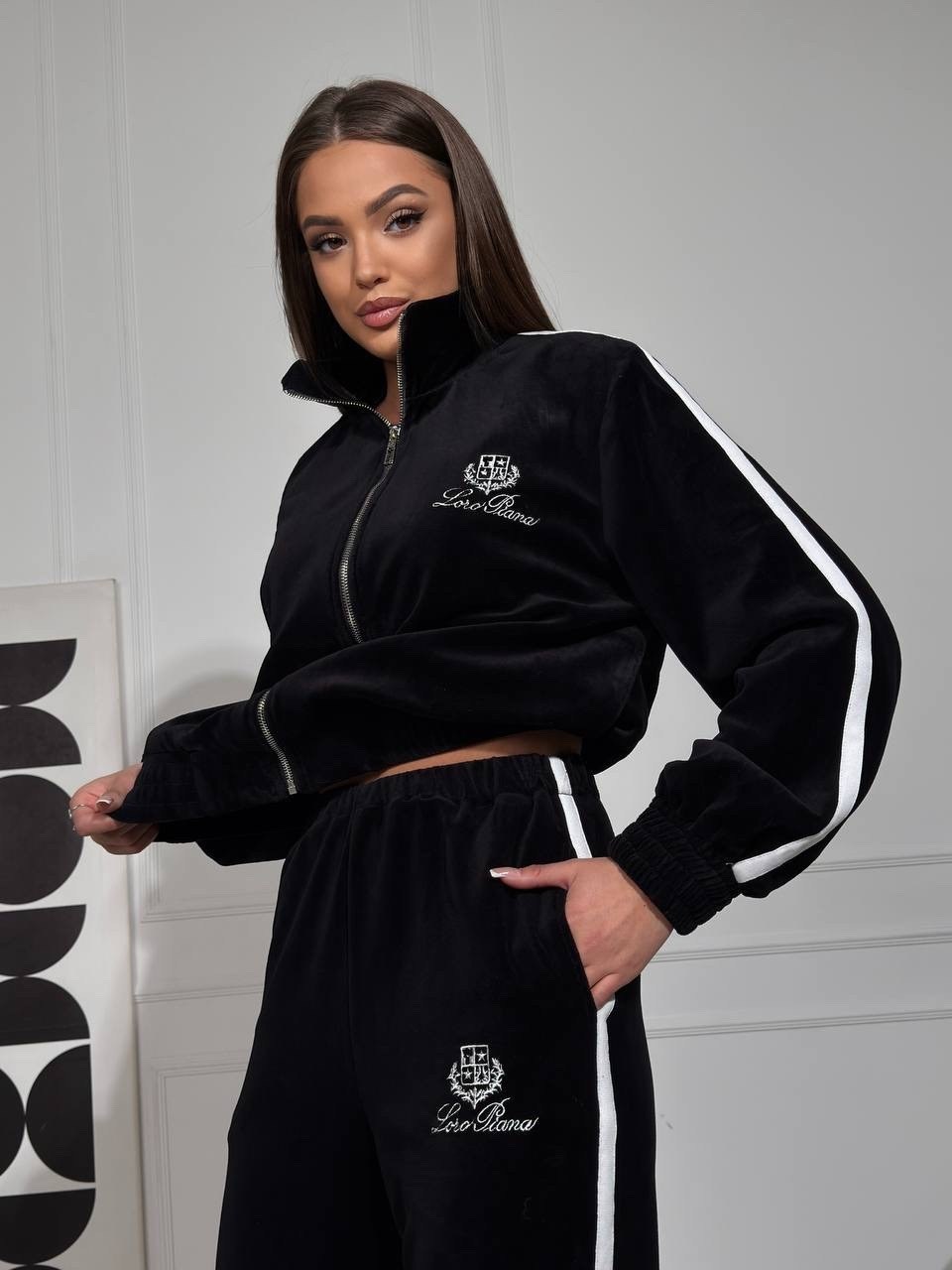 adidas original velour tracksuit,adidas originals олимпийка velour tracktop,костюм велюровый,велюровый спортивный костюм,велюровый костюм адидас женский