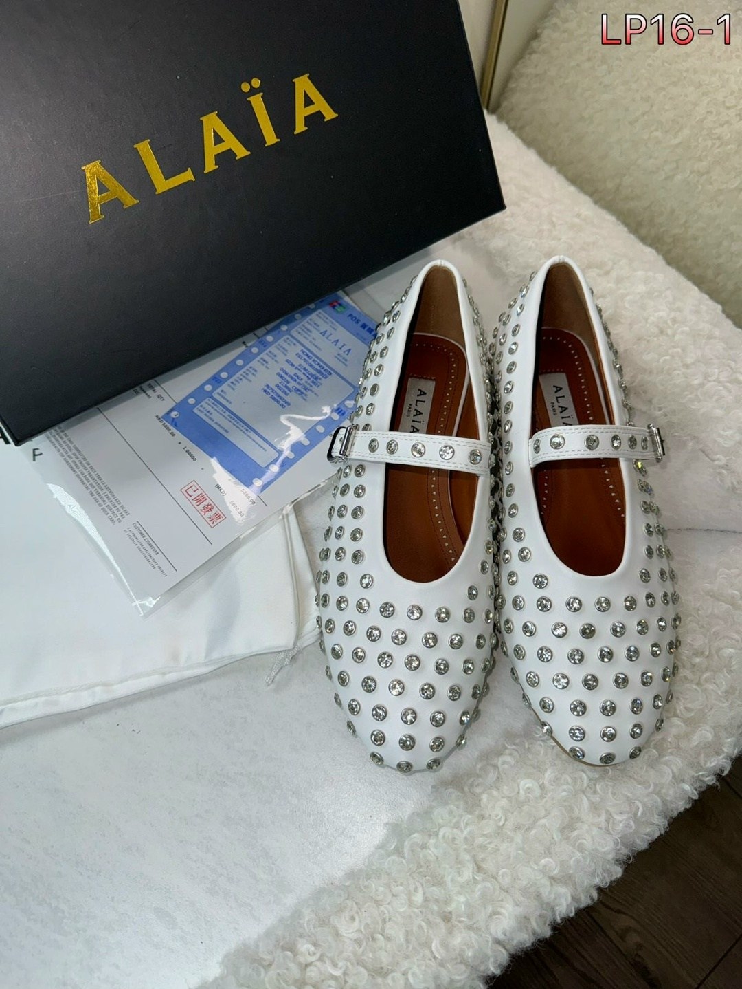 alaia балетки,,балетки кожаные,туфли со стразами для девочки,балетки