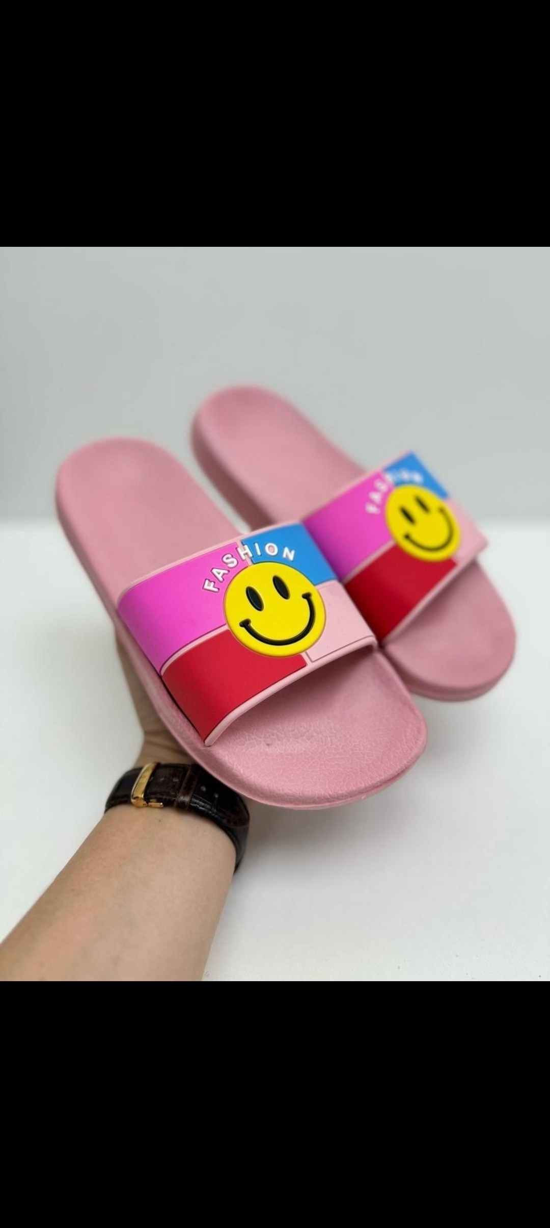 ,женские шлепанцы,тапки женские,шлепки женские,модные тапочки