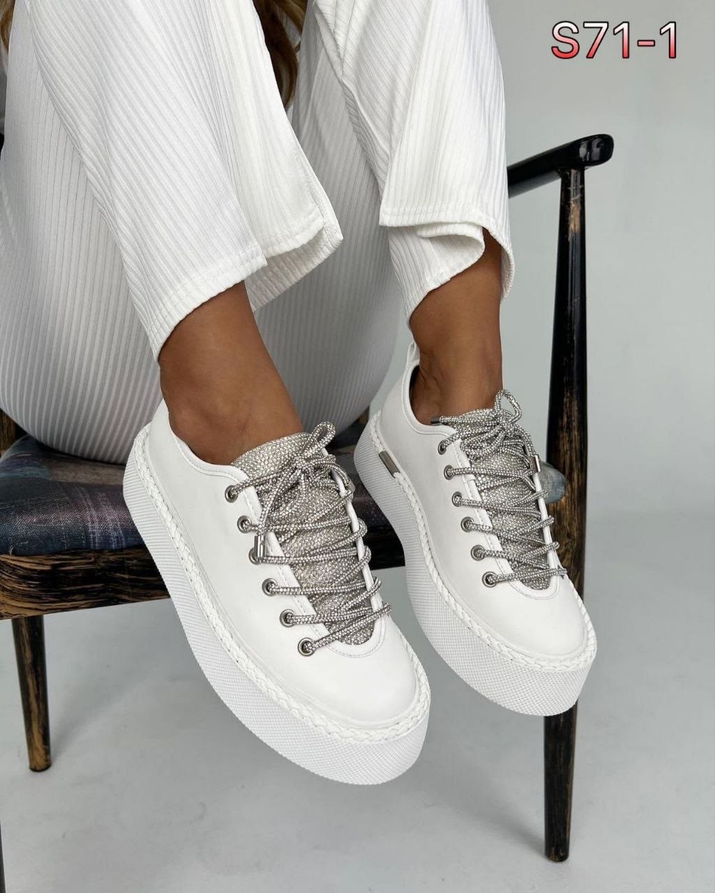 ,кроссовки женскиe,женская ,обуви,кроссовки женские