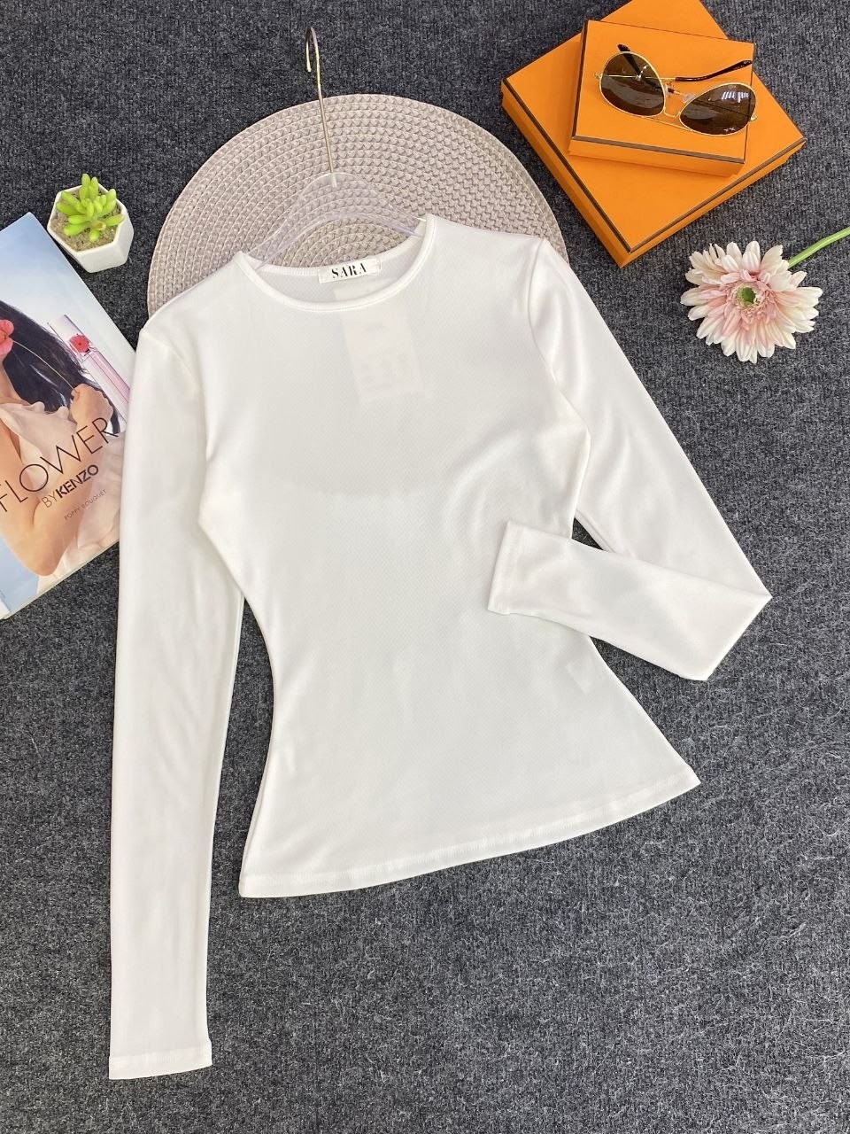 кофта женская,белый лонгслив женский,лонгслив женские,женская футболка с длинным рукавом,лонгслив прозрачная