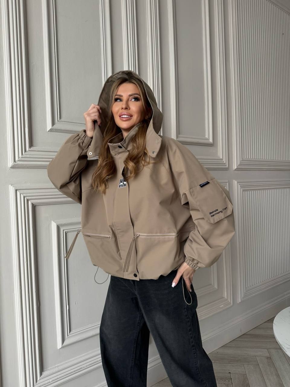 бомбер утепленный с капюшоном оверсайз sondi,куртка,женская куртка,ветровка оверсайз,ветровка с капюшоном оверсайз