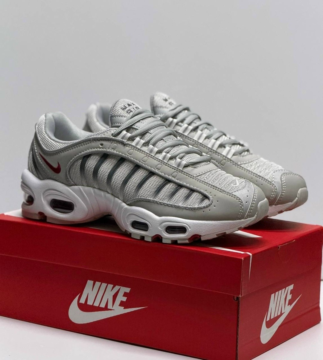 кроссовки nike air max tailwind 4,nike air max tailwind 4,nike air max tailwind iv,кроссовки nike air max tailwind 8,кроссовки nike air max plus tn