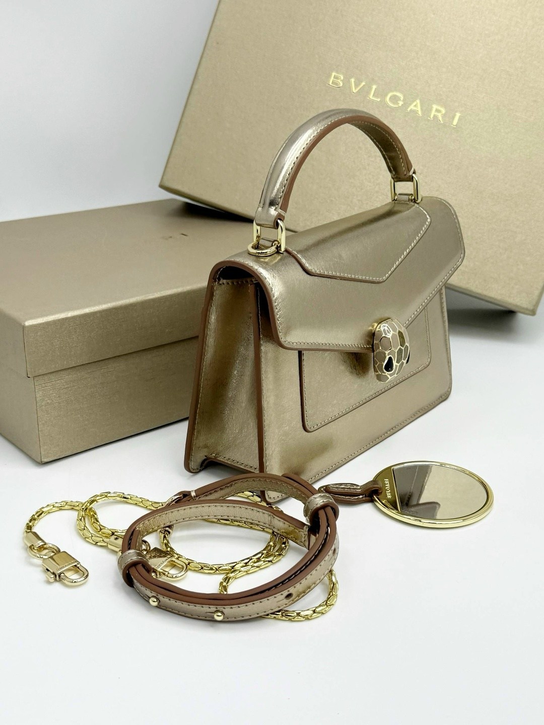 сумка bvlgari,bulgari serpenti сумки,женская сумка,классическая сумка,булгари сумка