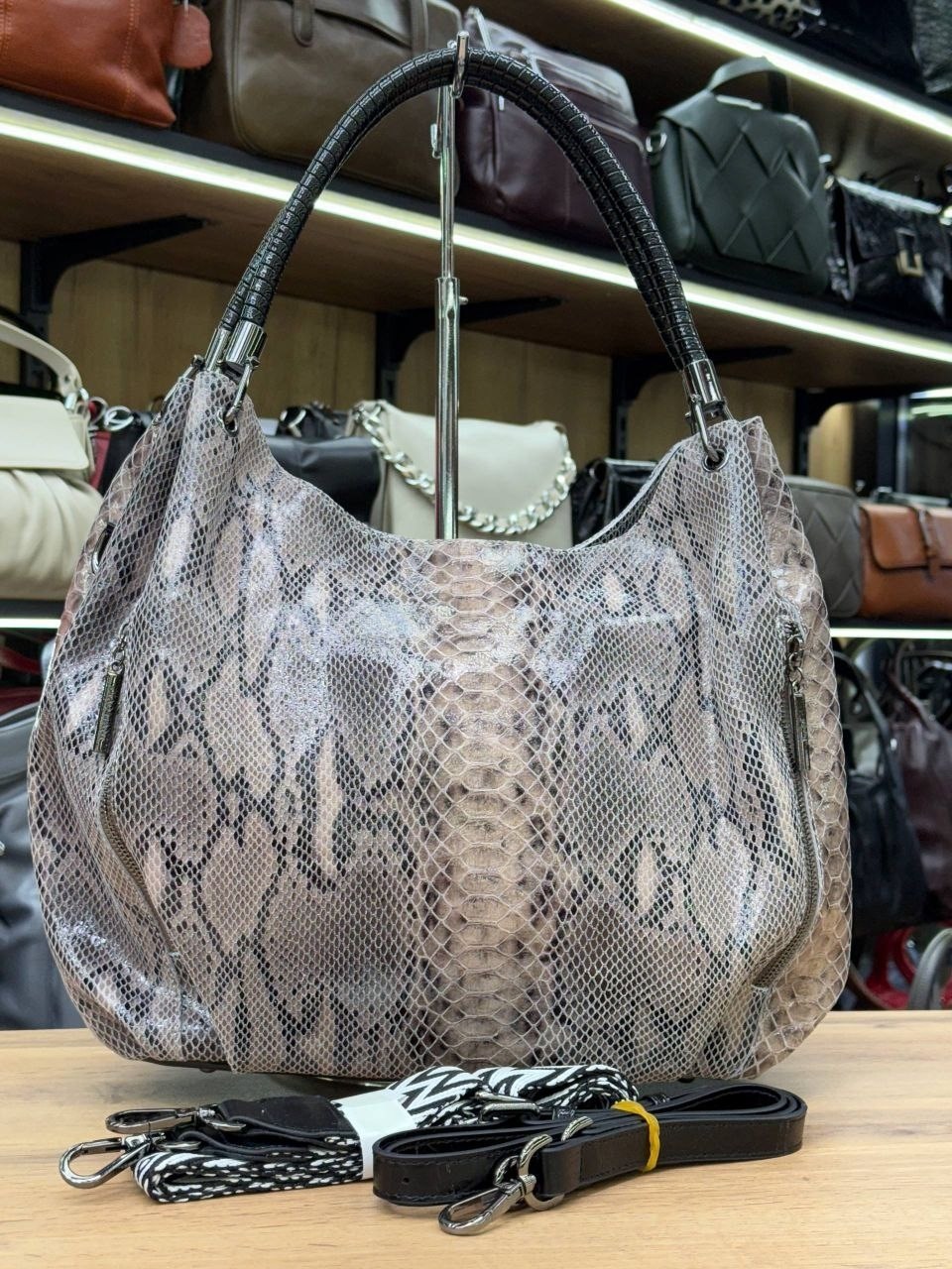сумка,женская сумка,сумка женская из натуральной кожи питона,сумка из кожи питона,сумка из змеиной кожи