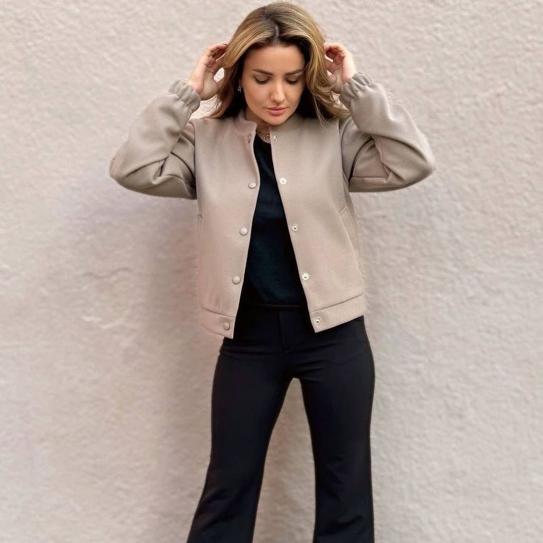 бомбер женский,женская куртка бомбер,куртка бомбер,женская куртка,повседневная куртка