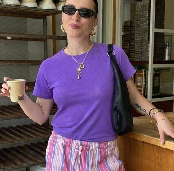 футболки женская,укороченная футболка,футболка топ,футболки женская оверсайз,футболки с коротким рукавом