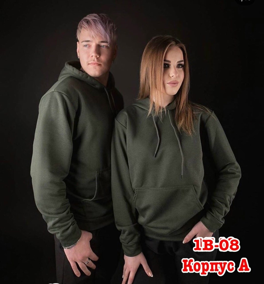 костюм мужской спортивный,спортивный костюм мужской с худи,толстовка найк мужская бордовая,парень в спортивном костюме,спортивные костюм