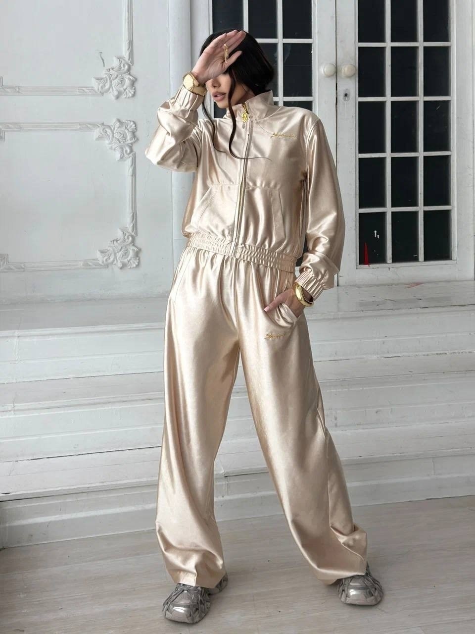 атласный костюм,брючный атласный костюм,атласный костюм вечерний,атласный костюм женский,шелковый костюм