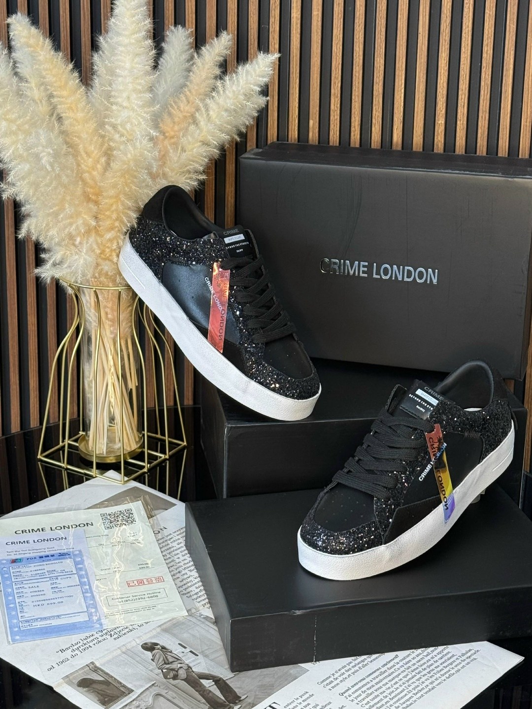 ,модные кроссовки,спортивная ,обуви,брендовая