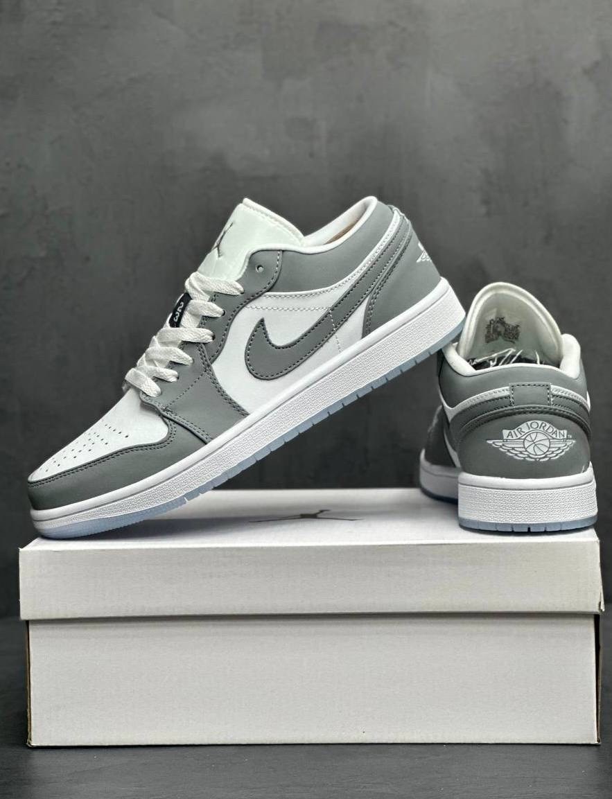 кроссовки nike air jordan 1 low,кроссовки nike air jordan 1 low wolf grey,nike air jordan 1 low,air jordan 1 low wolf grey dc0774-105,nike air jordan 1 low wolf grey