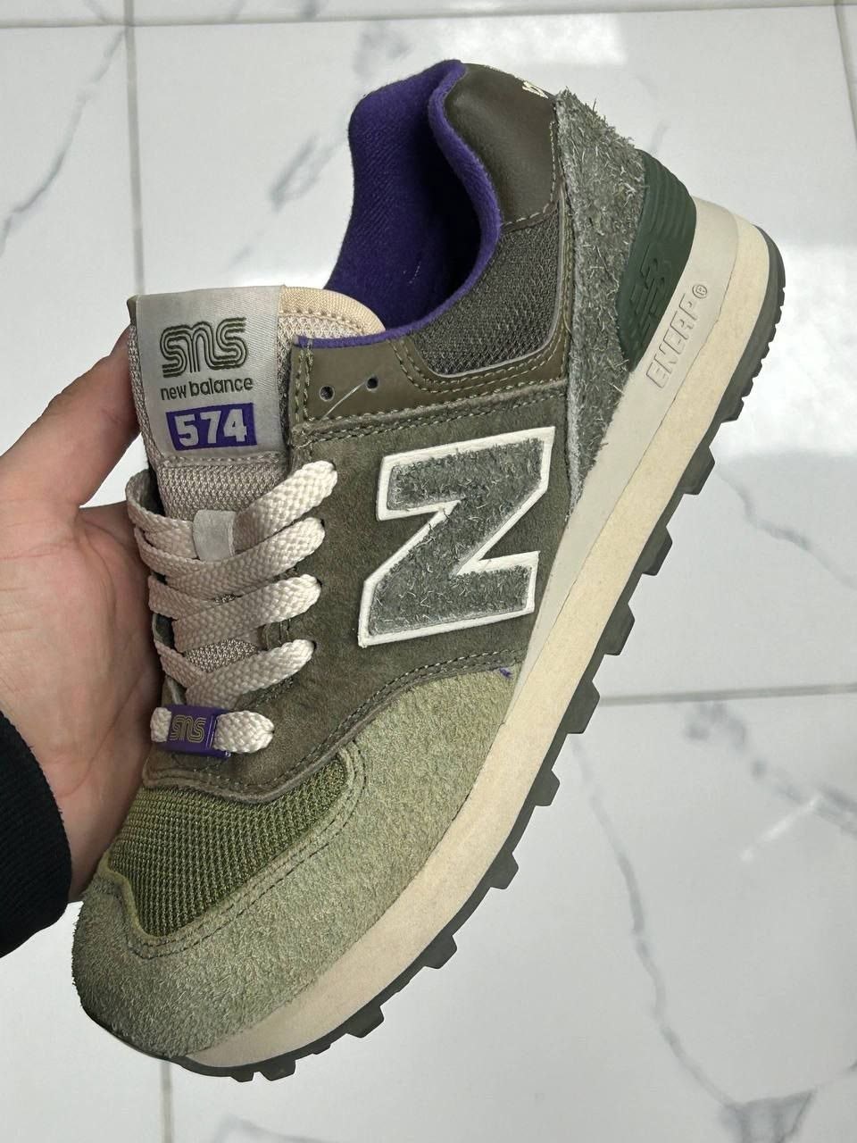 кроссовки new balance 574 stone island,кроссовки new balance 574,кроссовки stone island x new balance 574,кроссовки коллаборации new balance 574 и stone island,кроссовки мужские new balance 574
